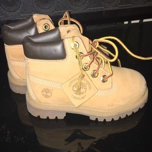 Baby timberlands!